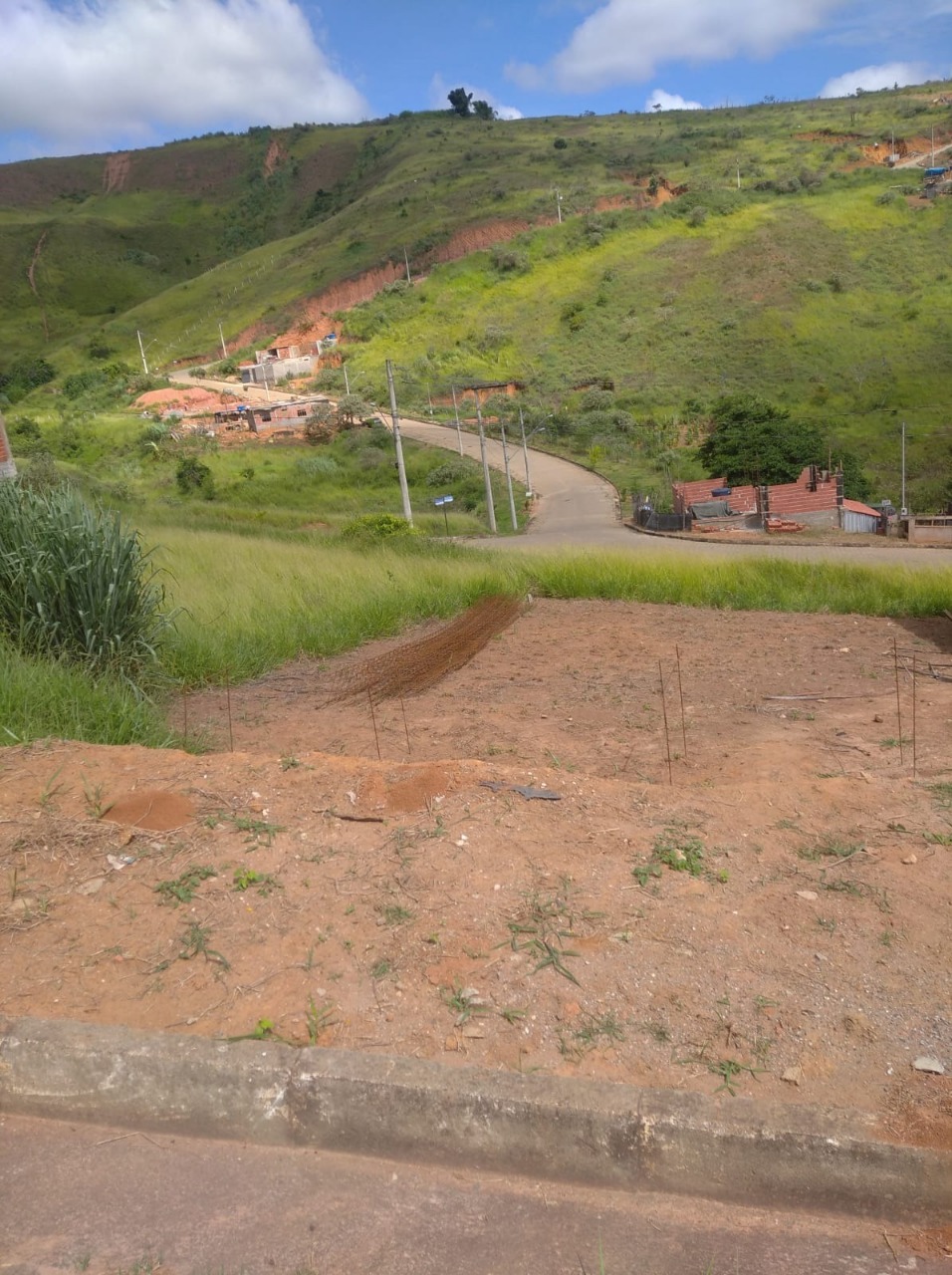 Imagem da propriedade APA8233 1