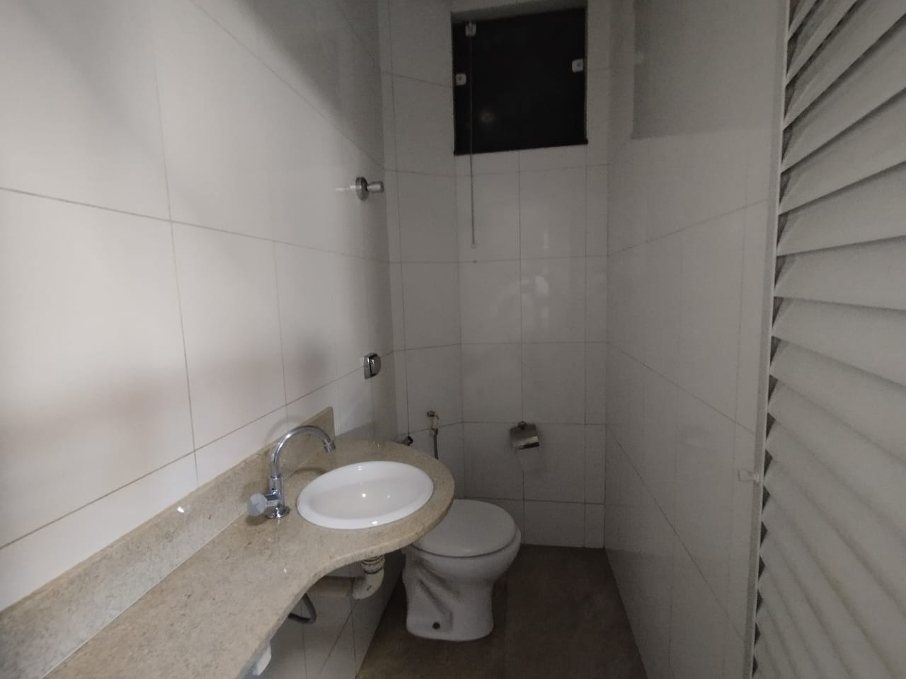 Imagem da propriedade APA8563 15