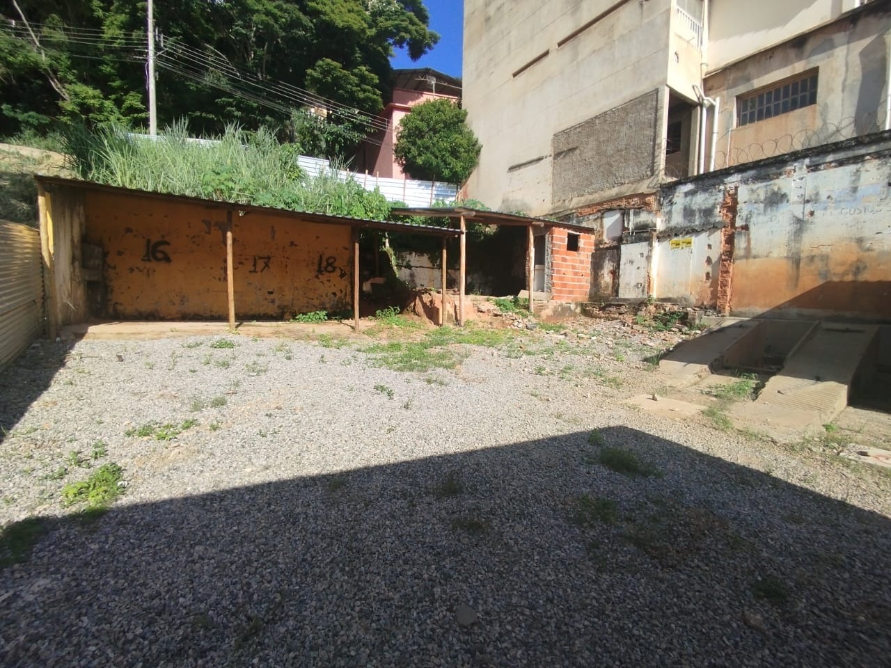 Imagem da propriedade APA8564 2