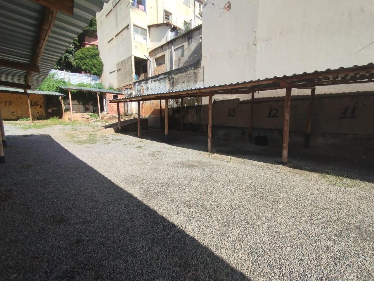 Imagem da propriedade APA8564 4