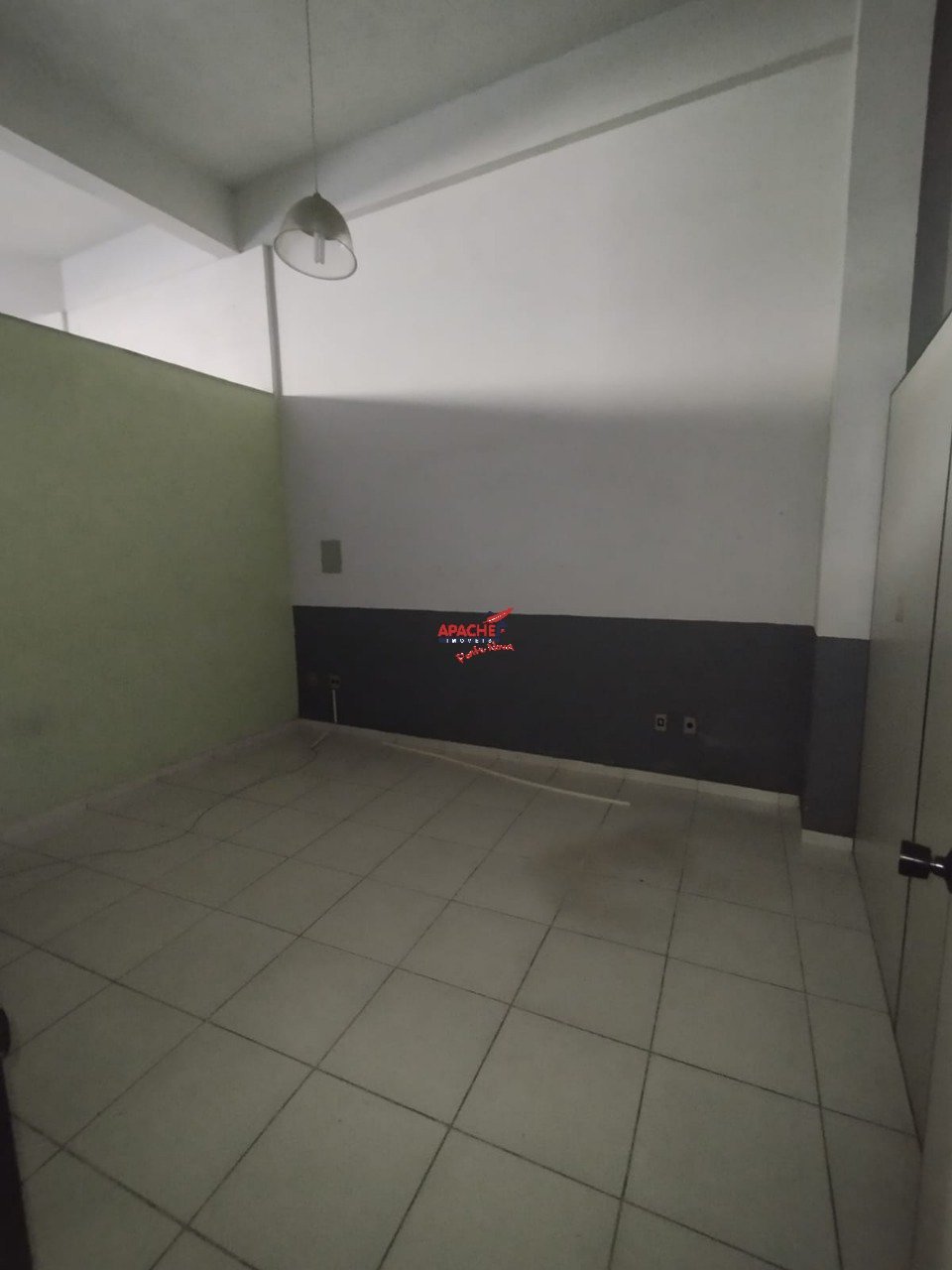 Imagem da propriedade APA8715 15