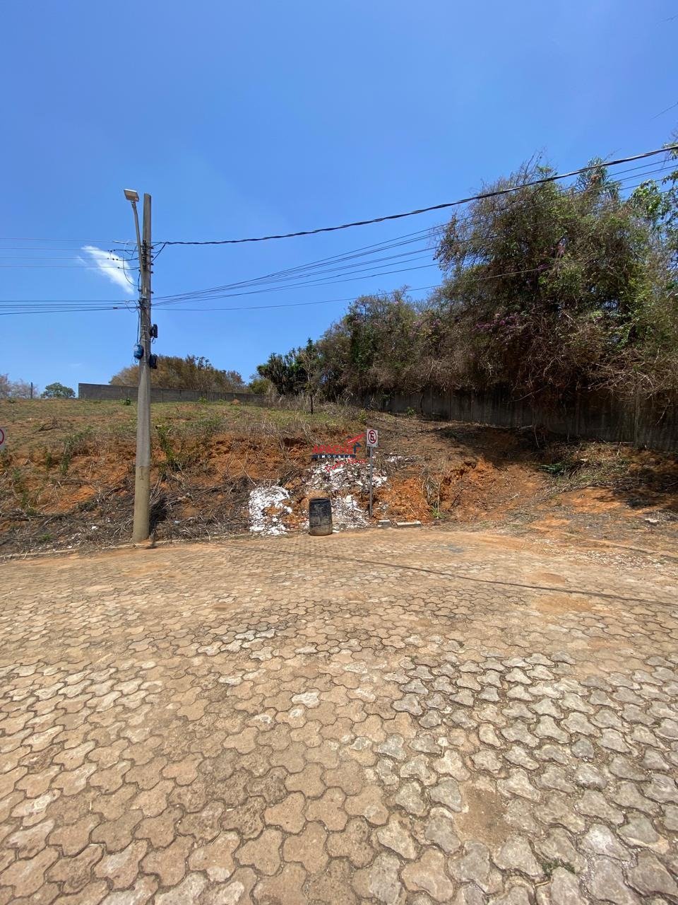 Imagem da propriedade APA8843 2